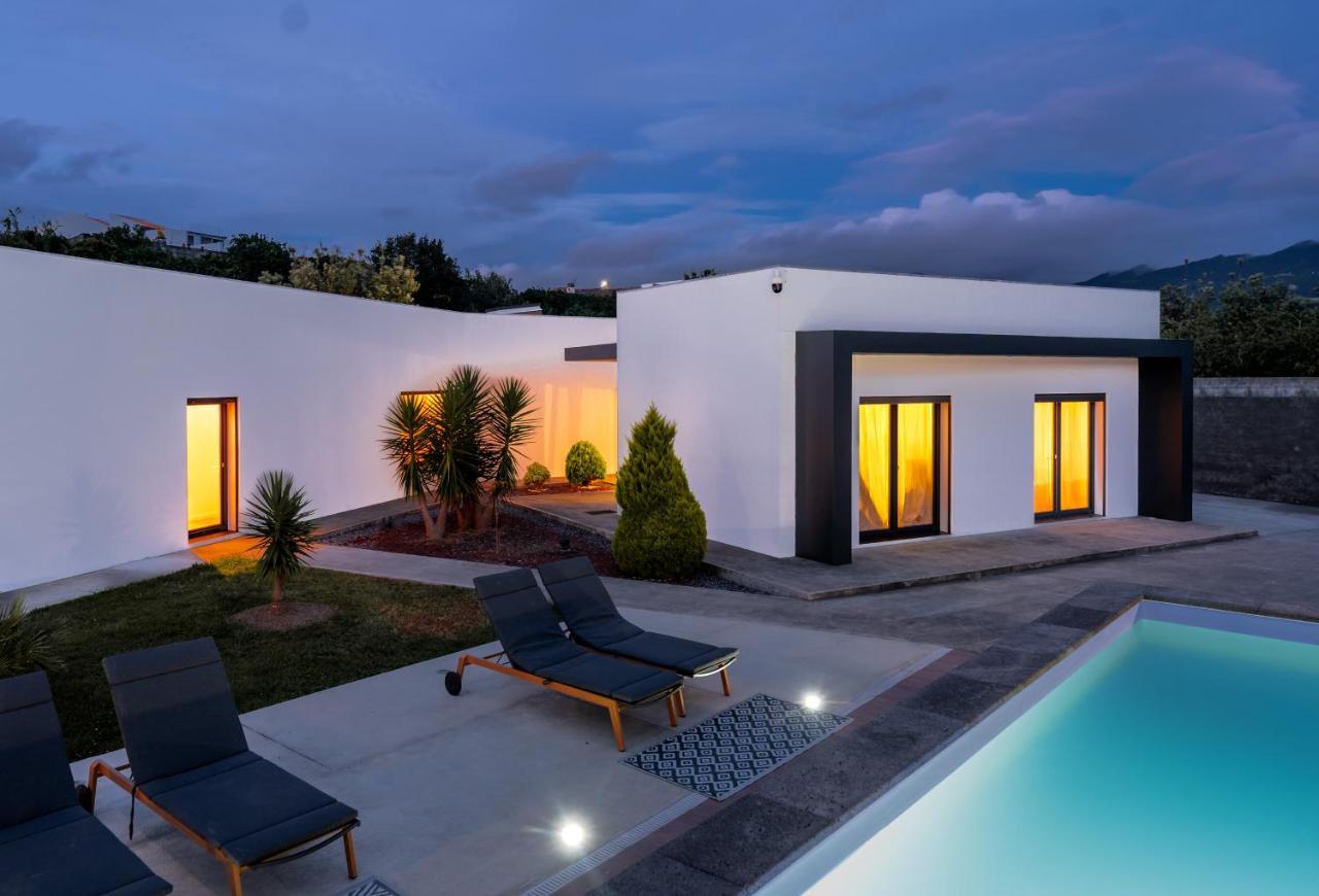 Eco Surflodge Azores Ribeira Grande Esterno foto